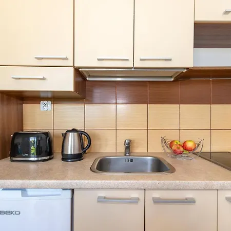 Oasis Деревянный коттедж