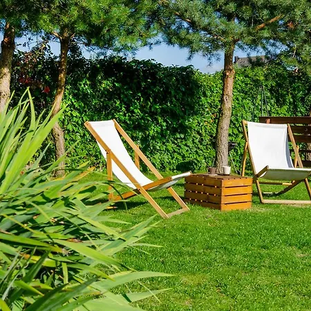 Деревянный коттедж Oasis Гонски